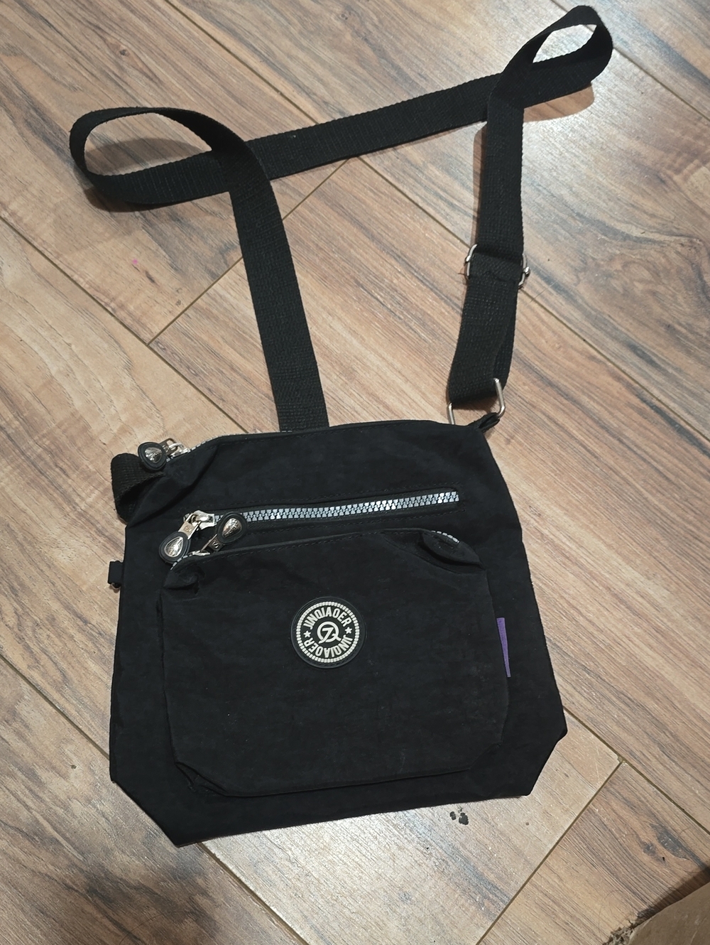 JINQIAOER Waterproof Nylon Crossbody Bag.